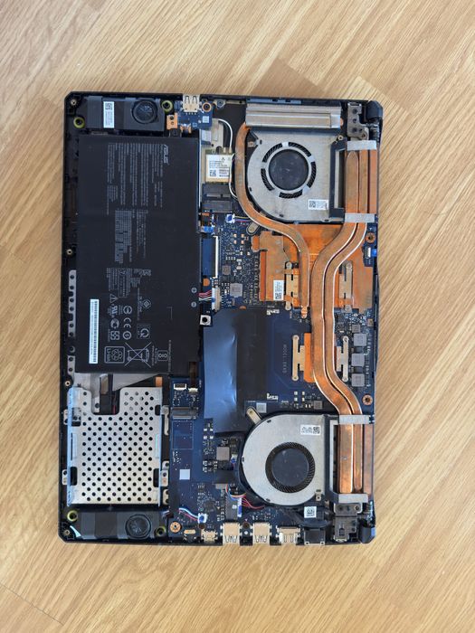 Laptop Asus TUF Gaming FX506IU  – Ryzen 7 4800H, GTX 1660 Ti – DEFECT