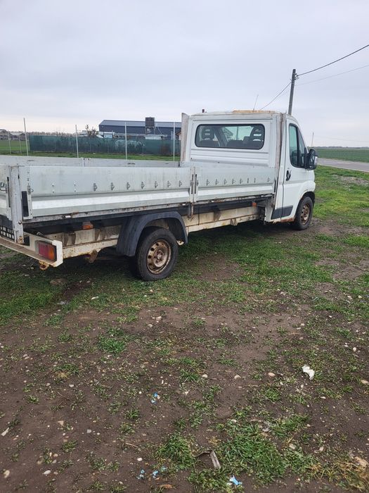 Dezmembrez fiat ducato 2,3