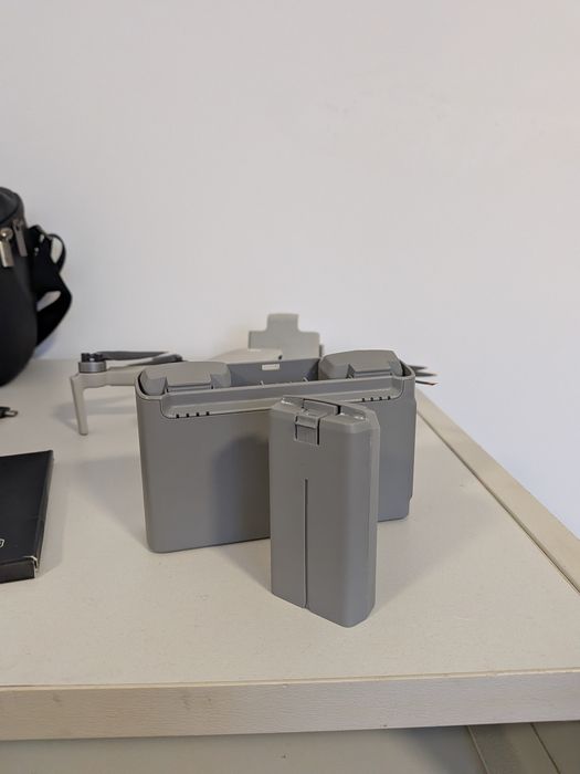 Acumulatori Baterii DJI Mini 2, 4K, 2 SE Cu Stand