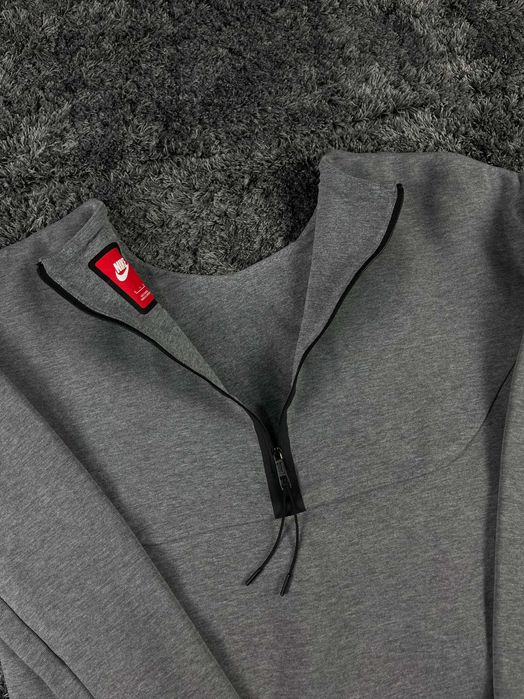 Nike Sportswear Tech Fleece Crewneck Sweatshirt Дамска Блуза
