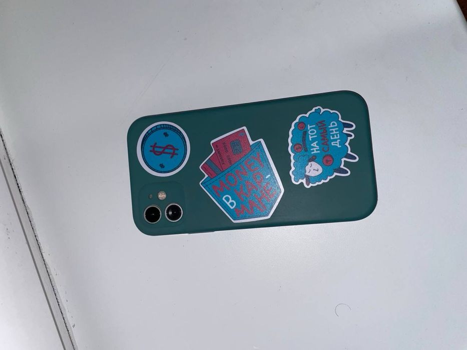 Продам айфон 11 все работает