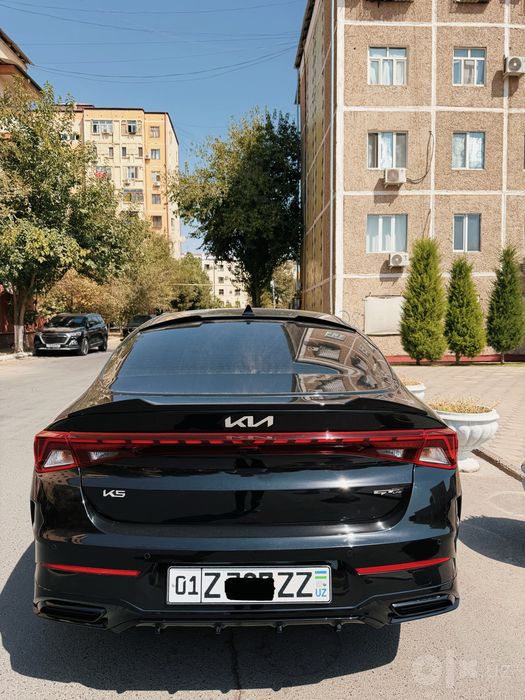 Kia K5 2023 yil 2,5 motor