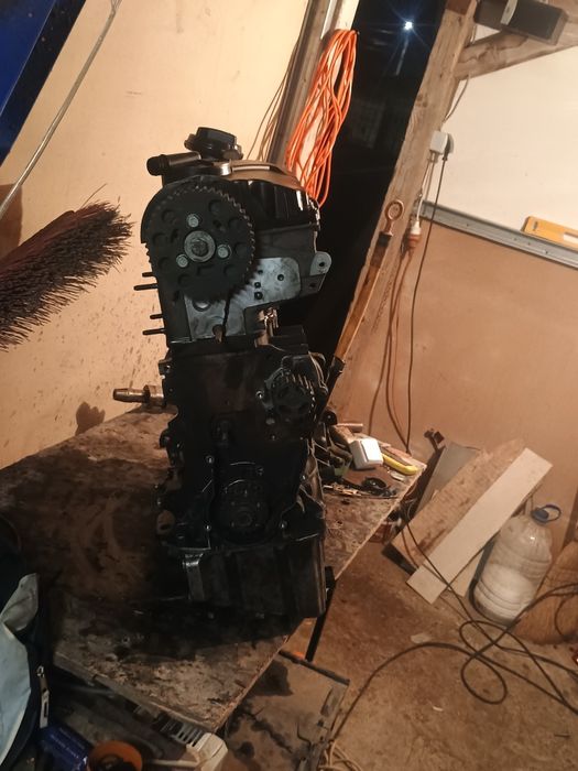 Vând motor audi A4 b7 plus 4 roți