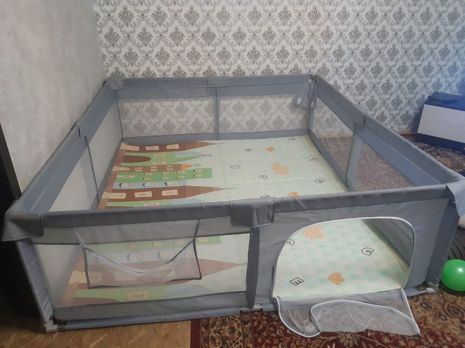 Продаю детский манеж размер 180/200