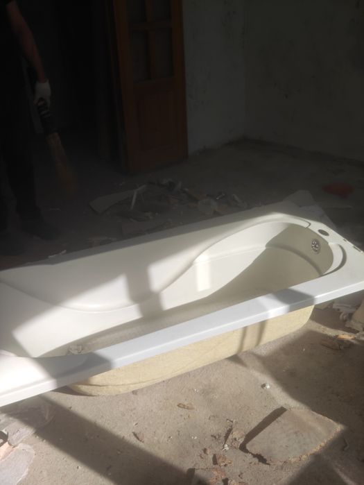 Продам ванну 15к