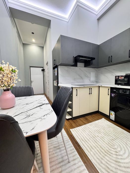 Black Towers  8 роддом; Тезикова дача  (ор-р отель "Courtyard")