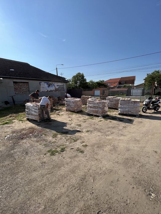 Caramida plina,veche,provenita din demolari case