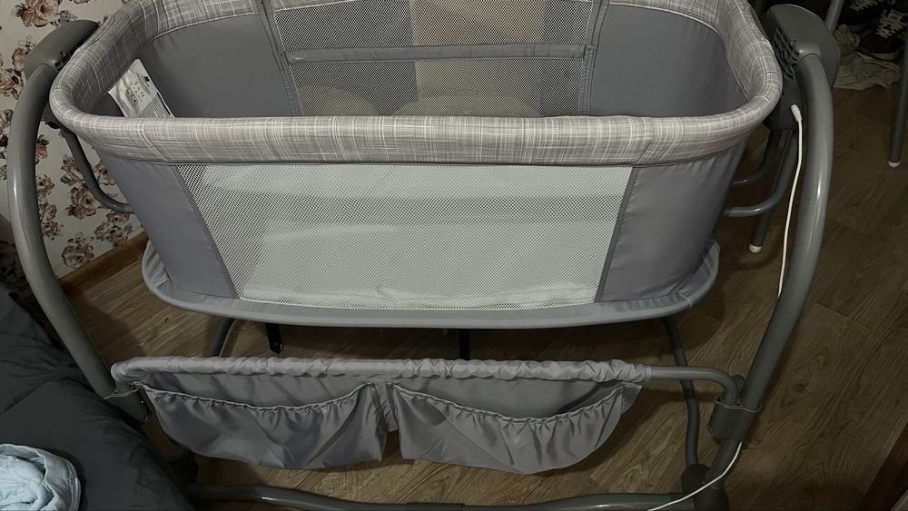 Продам кроватка-манеж (люлька-колыбель)