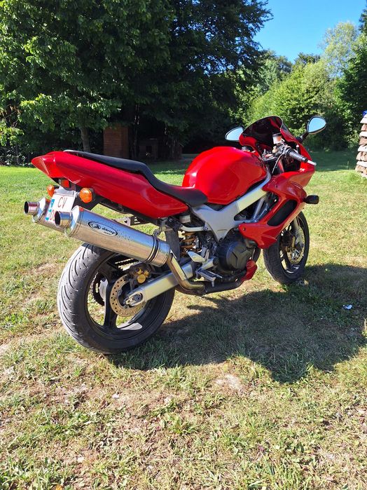 Motocicleta de strada