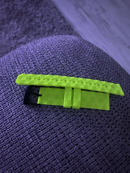 Huawei каишка чисто нова