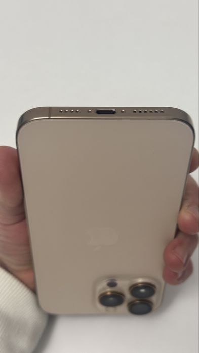 16 pro max 256gb desert titanium