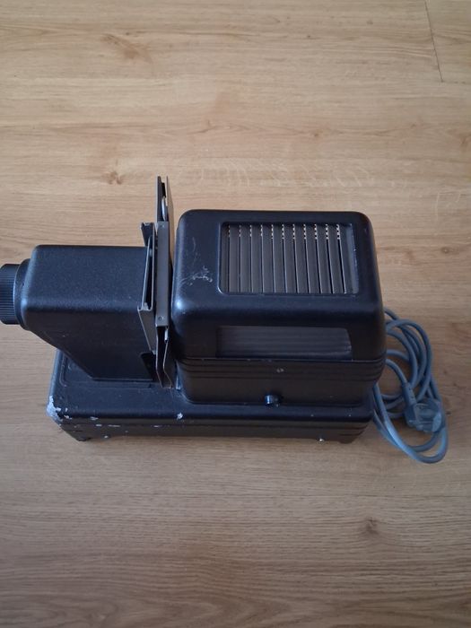 Proiector diafilme vintage