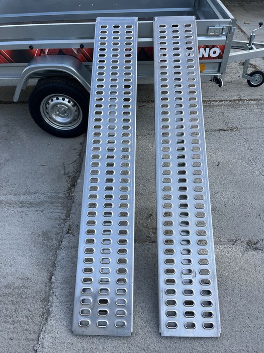 Алуминиеви пътеки за ремаркета платформи 2м