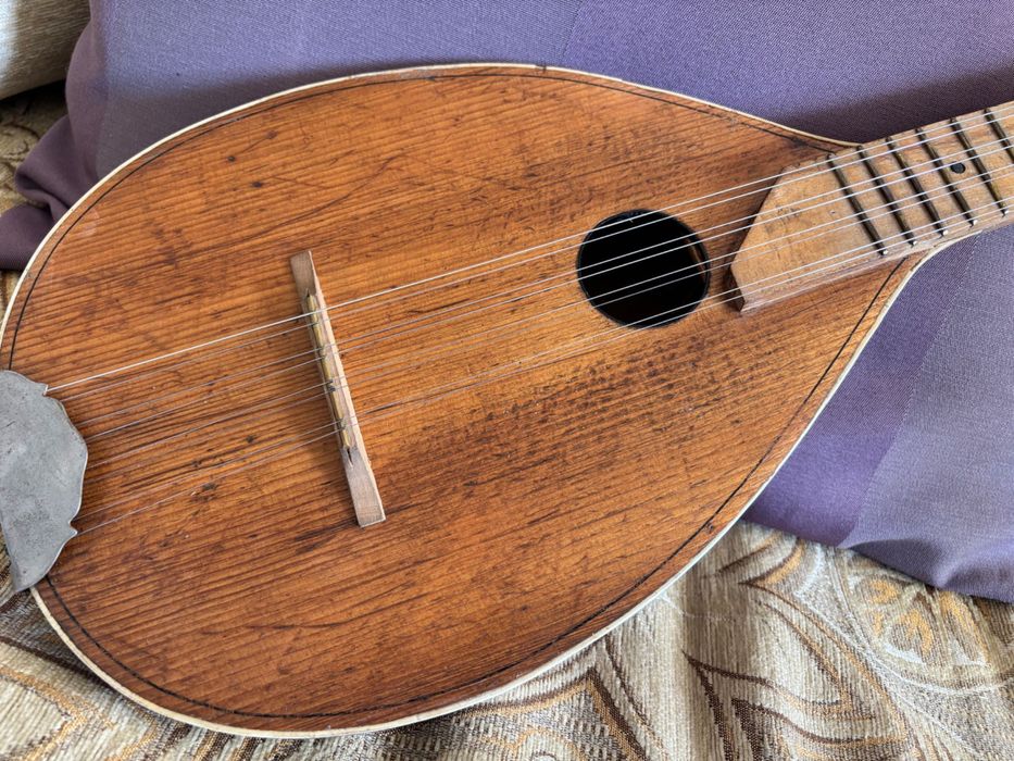 Стара българска тамбура