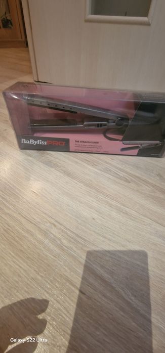 Професиональный утюжок новвй