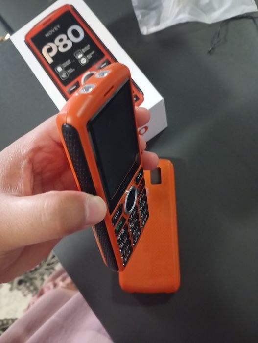 Telefon sotiladi yangi