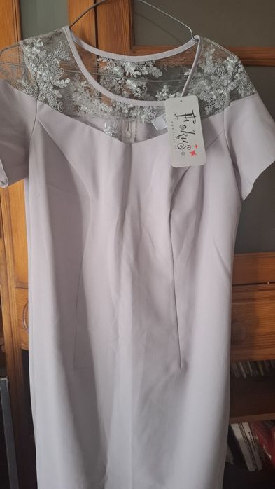 Официална рокля 42 раз.