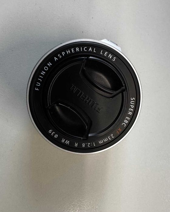 Обектив Fujifilm XF 23mm F2.8 WR