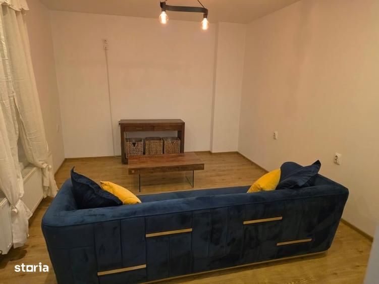 Casa Tip Triplex | Centrala Propire | Curte Si Garaj