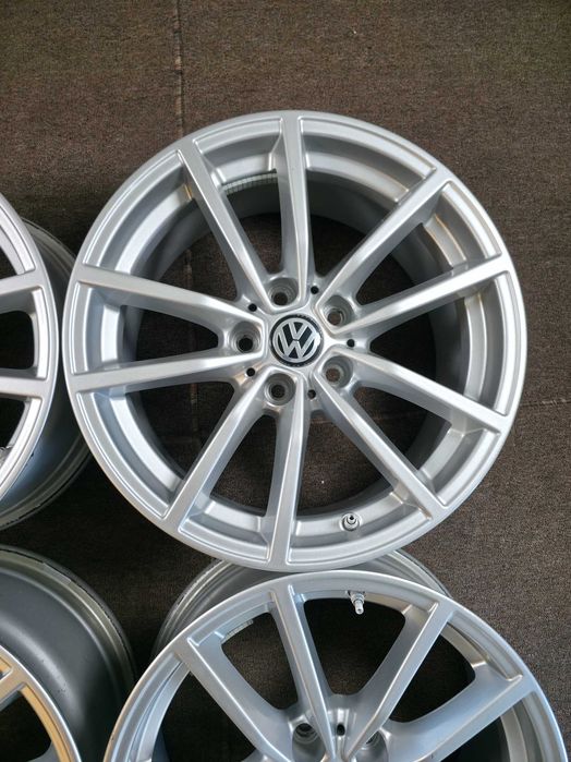4 Jante Aliaj 5x112 17'' OE VW Golf Passat Touran Sharan Caddy Tiguan T-Roc / Skoda Octavia Superb Karoq Kodiaq 7.5J ET 30 CA NOI !