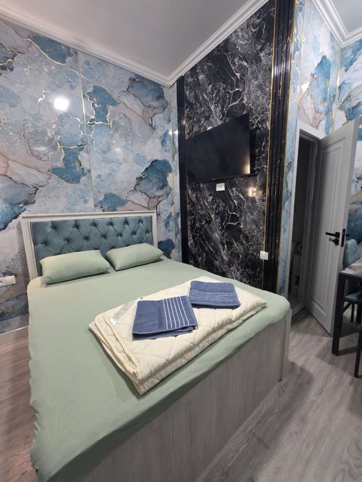Bez zaks Yunsubod JonTowr Hotel24/7