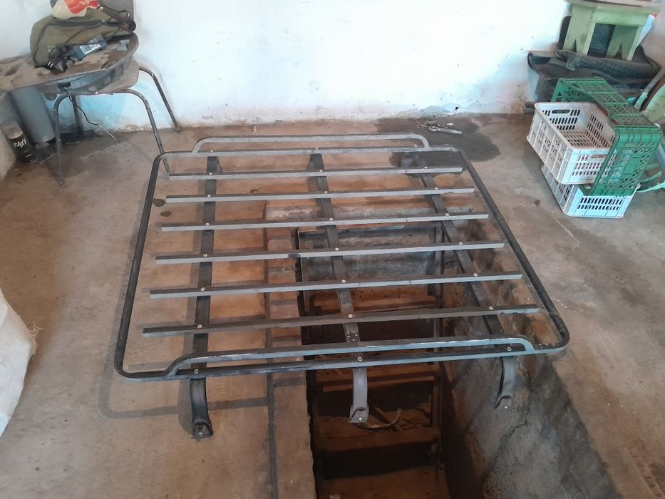 Жигули багажник почти новий