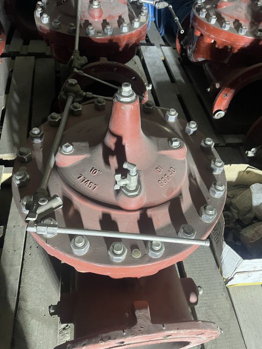 Задвижки  муфты  флянцы