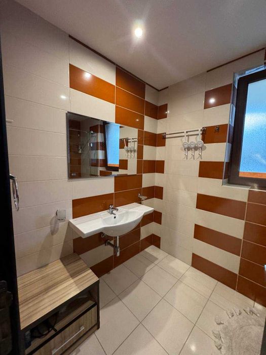 Продава се 2+1 апартамент 111 кв. м. Свети Влас