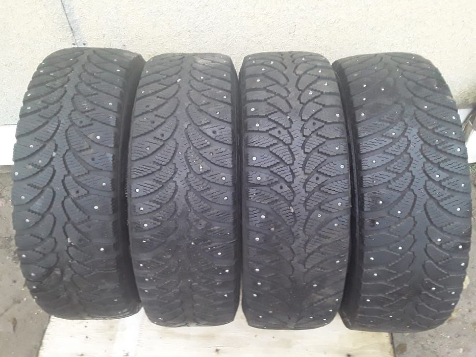 Продам шины зимние