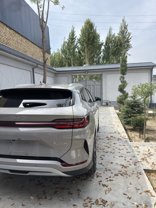 2024 йил ишлаб чикарилган, 2025 модел, краскаси тоза 100% электр EV.