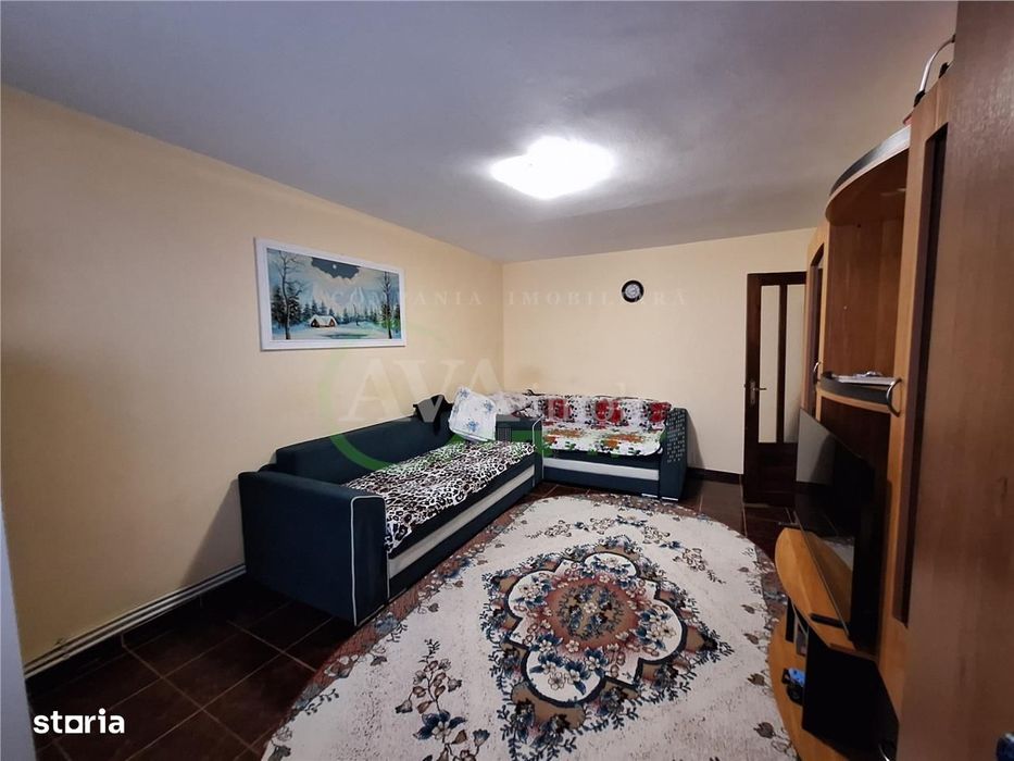 Apartament 3 camere decomandate zona Mioritei