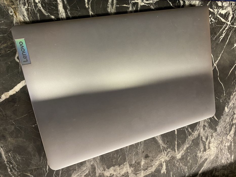 Lenovo ideapad 3