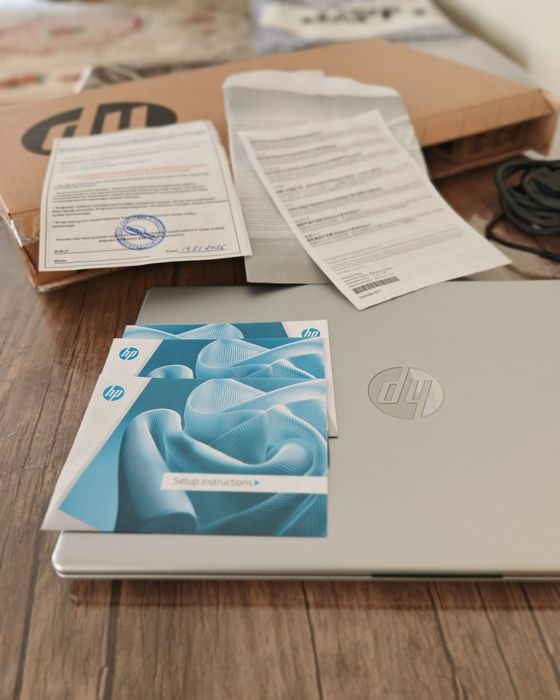 Hp notebook sotiladi
