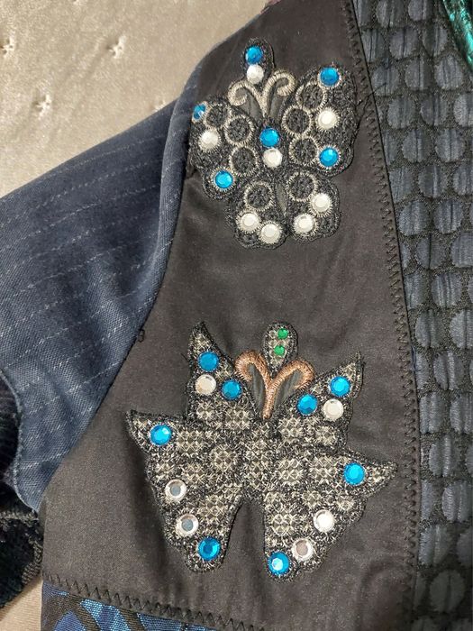 Есенно палто на марката Desigual