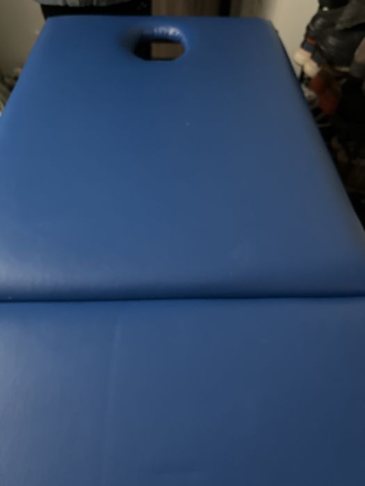 Массажная кушетка