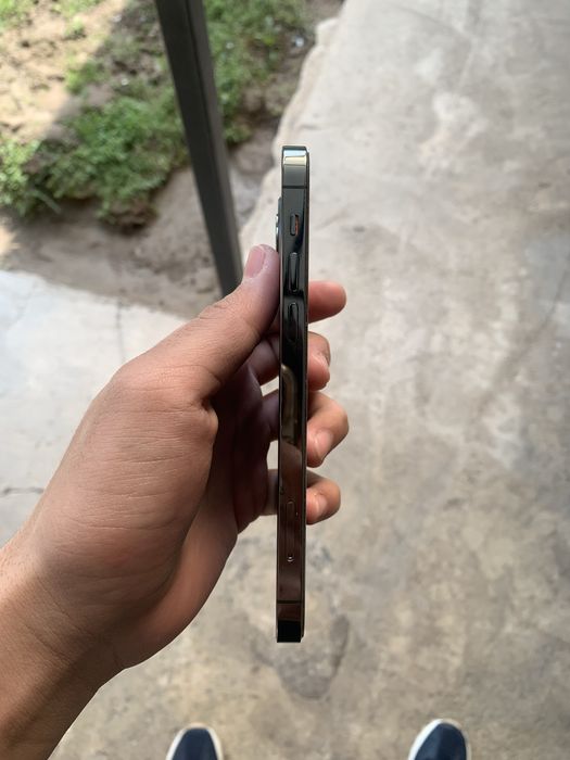 IPHONE 12 PRO ideal srochna