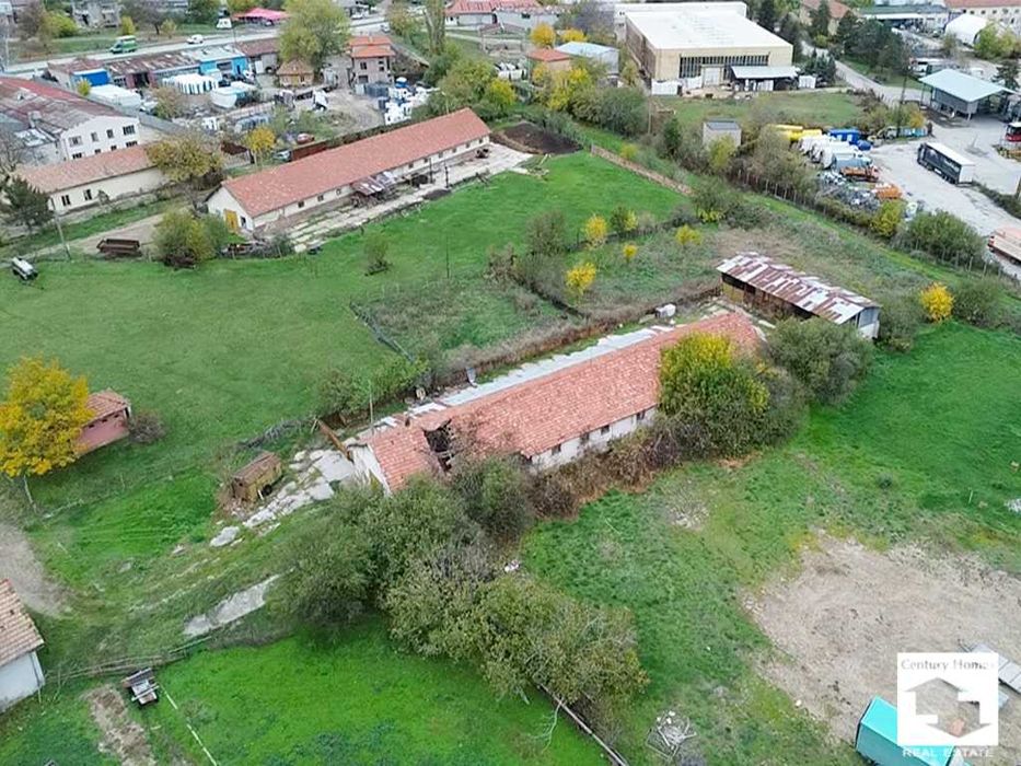 Продава се Парцел в Лясковец - 3200 кв.м за 65 €/кв.м - Снимка #3