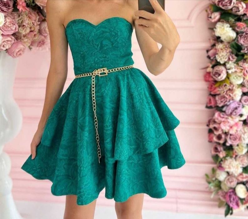 Елегантна зелена рокля от бутик Crystal, синя официална рокля S