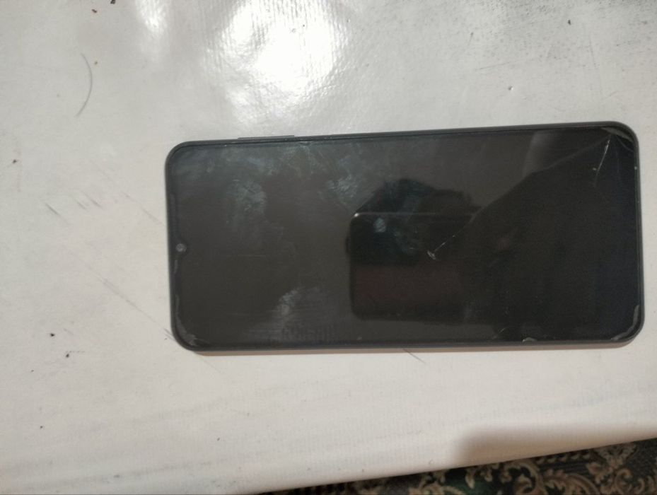 Samsung A 13 128 gb Sotiladi