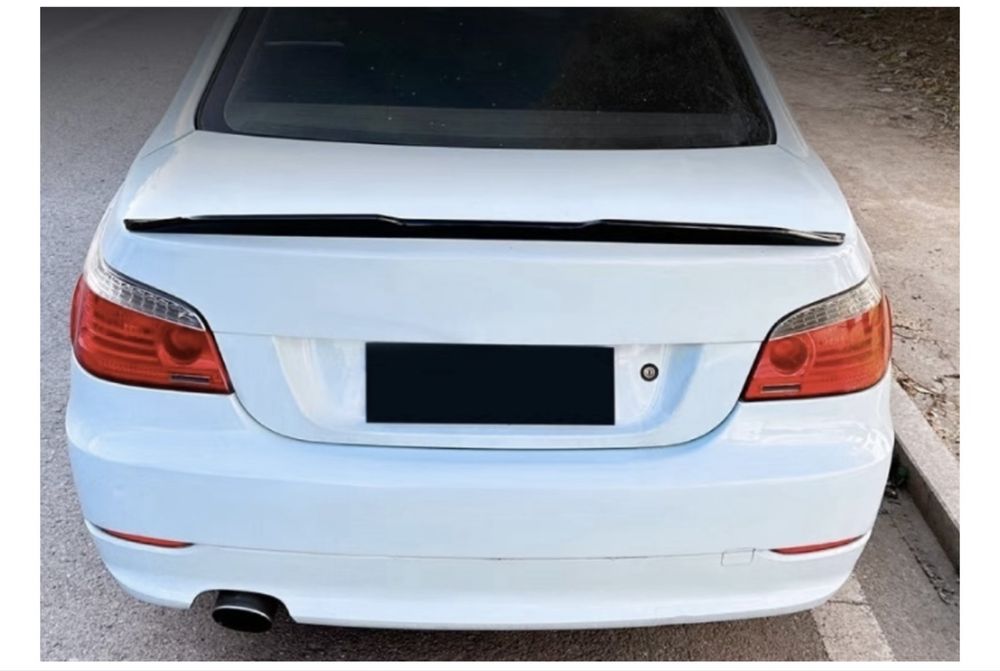 Спойлер для машины