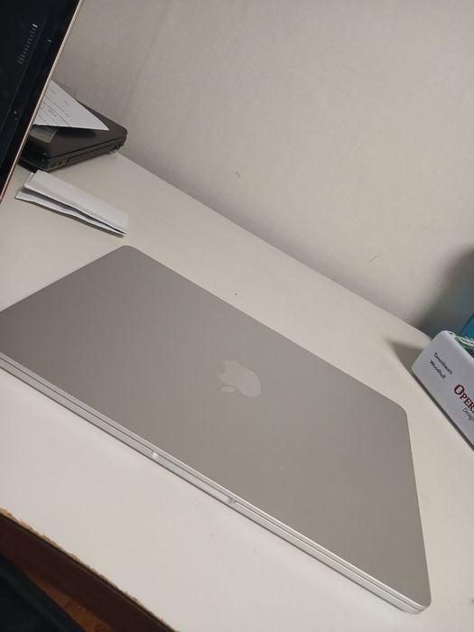 Yangi Macbook M2 Air 8/256