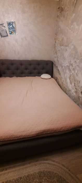 Двух спальни кровать