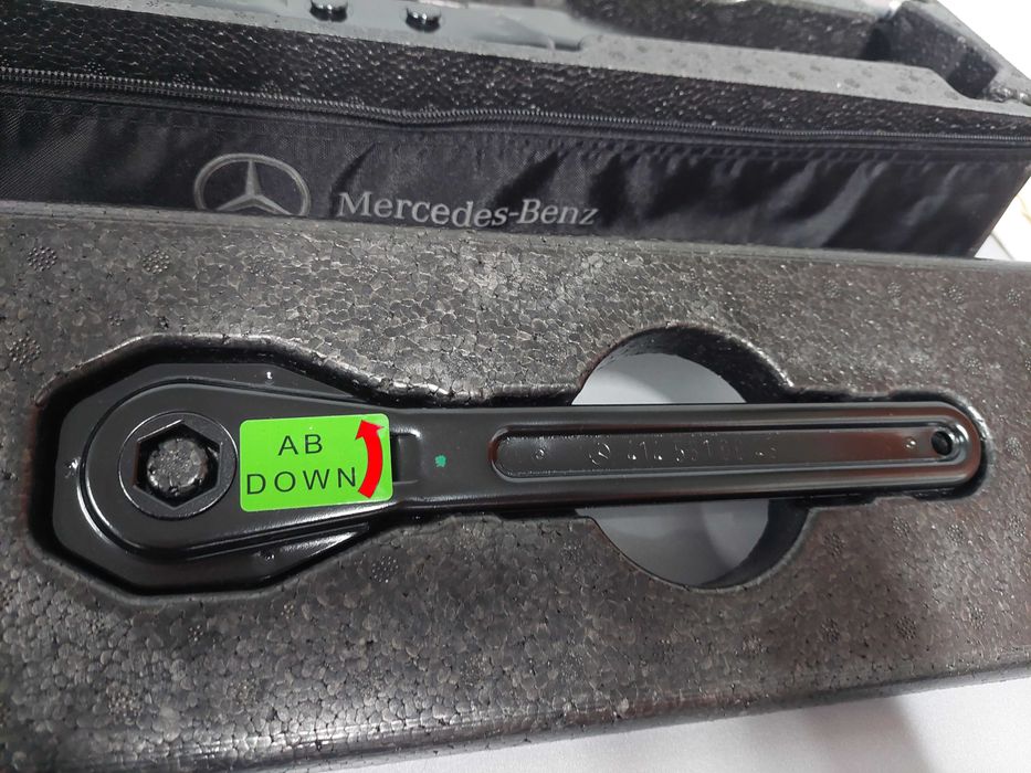 Set Kit Cric Auto Complet OE Mercedes E Class S Class GLC GLK GLA NOU