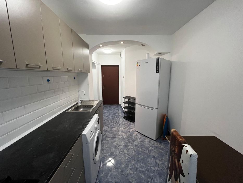Garsoniera cf 1 , de inchiriat ..