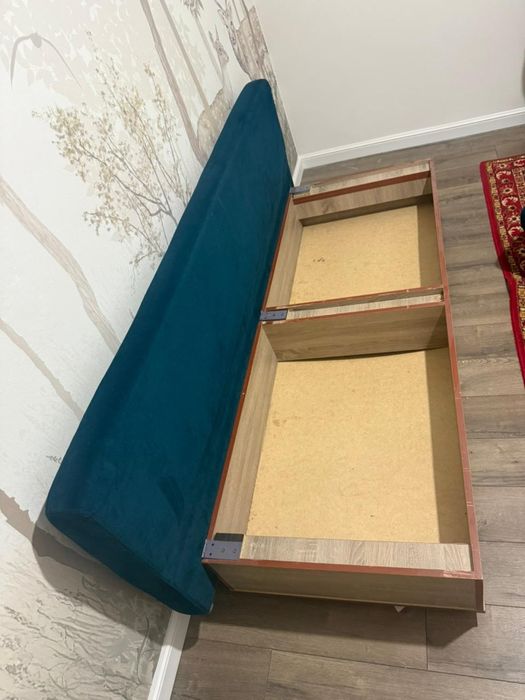 Диван для холл либо для комнаты