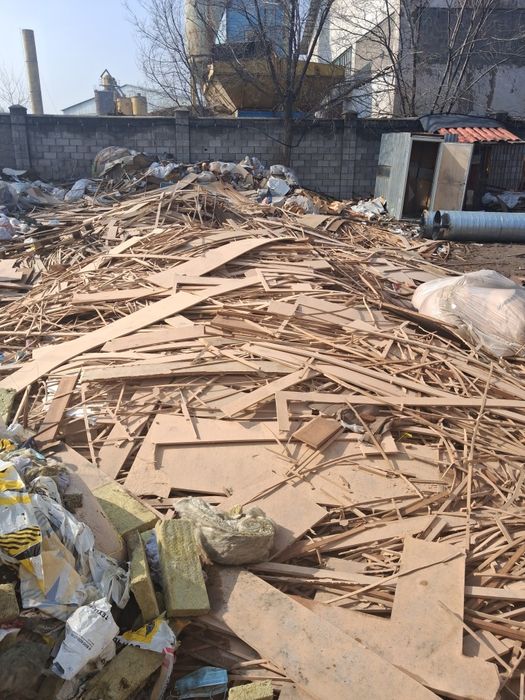 Отдам бесплатно .