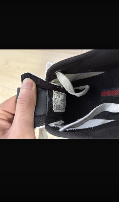 Vând pantofi polo alb,41