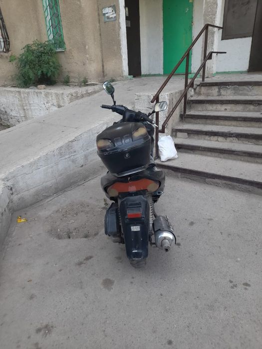 Мопед в хорошем состоянии