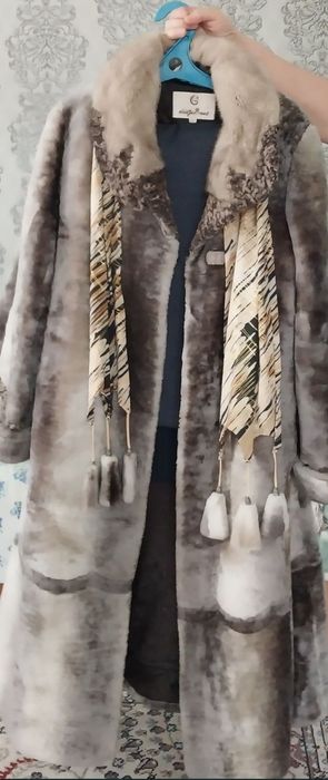 Шуба мутоновая женская