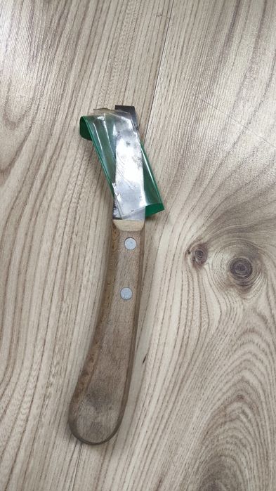 Нож за копита F. Dick с широко острие за дясна ръка